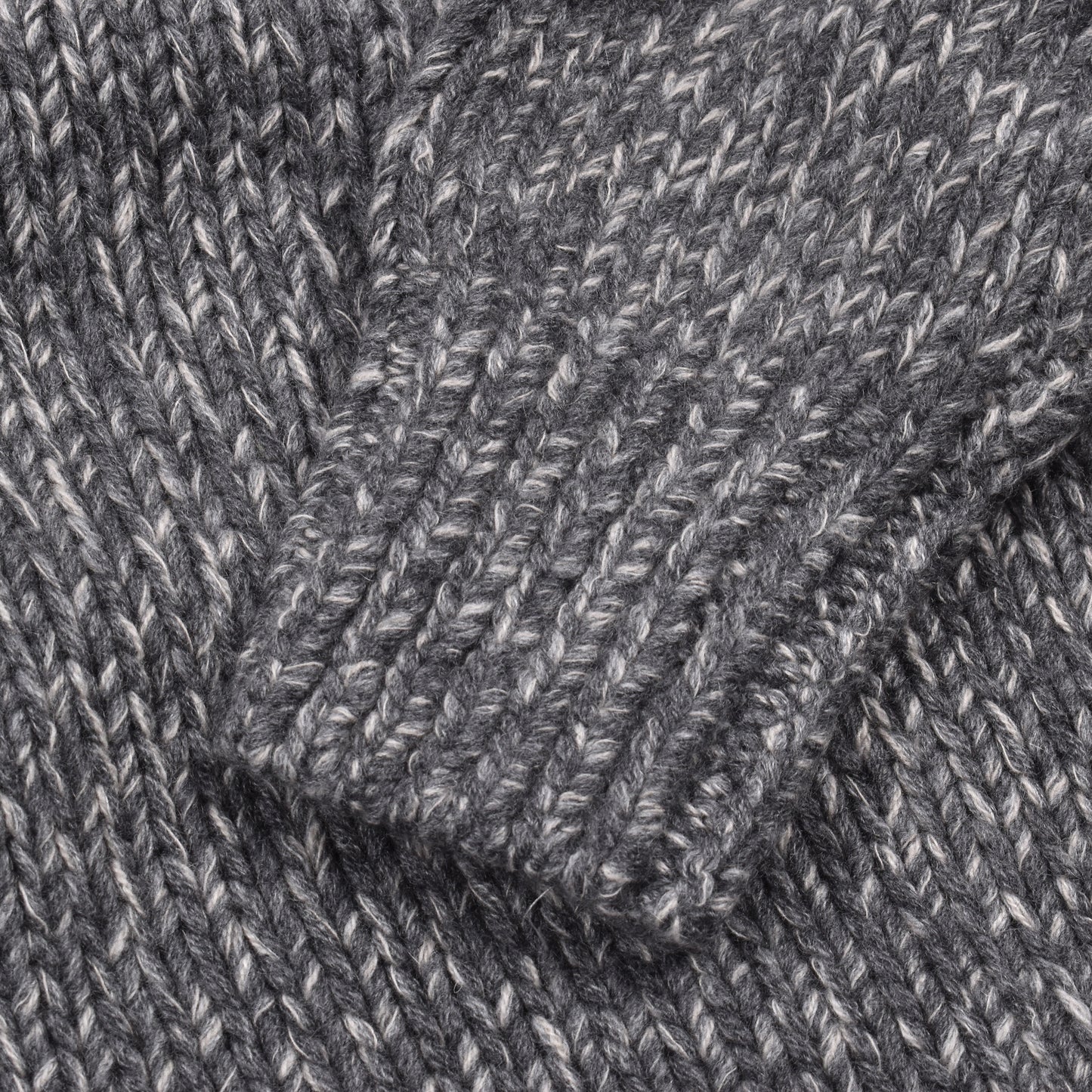 BRUNELLO CUCINELLI MEN'S HEAVY CABLE KNIT CASHMERE TURTLE NECK SWEATER /PULLOVER