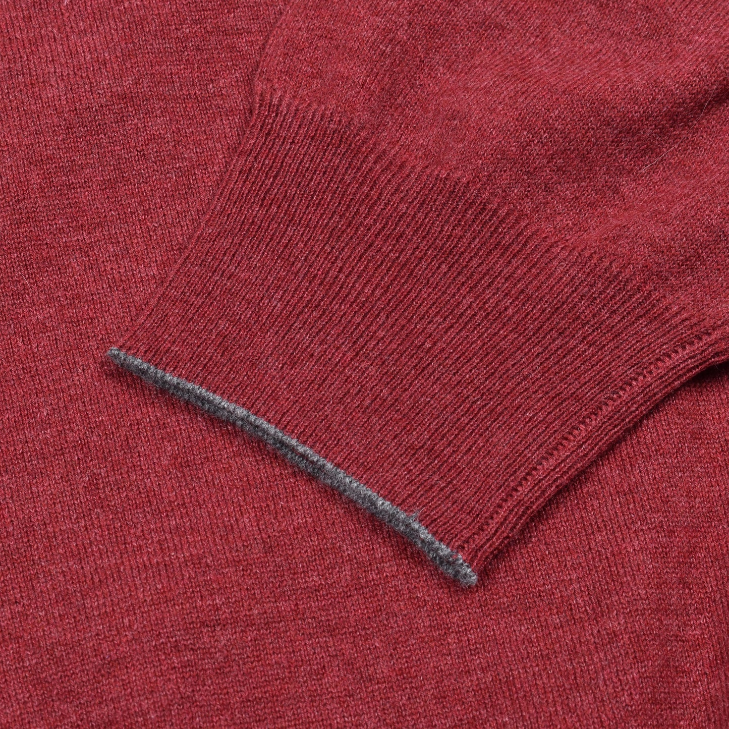 BRUNELLO CUCINELLI MEN'S 100% CASHMERE BURGUNDY TURTLE NECK SWEATER