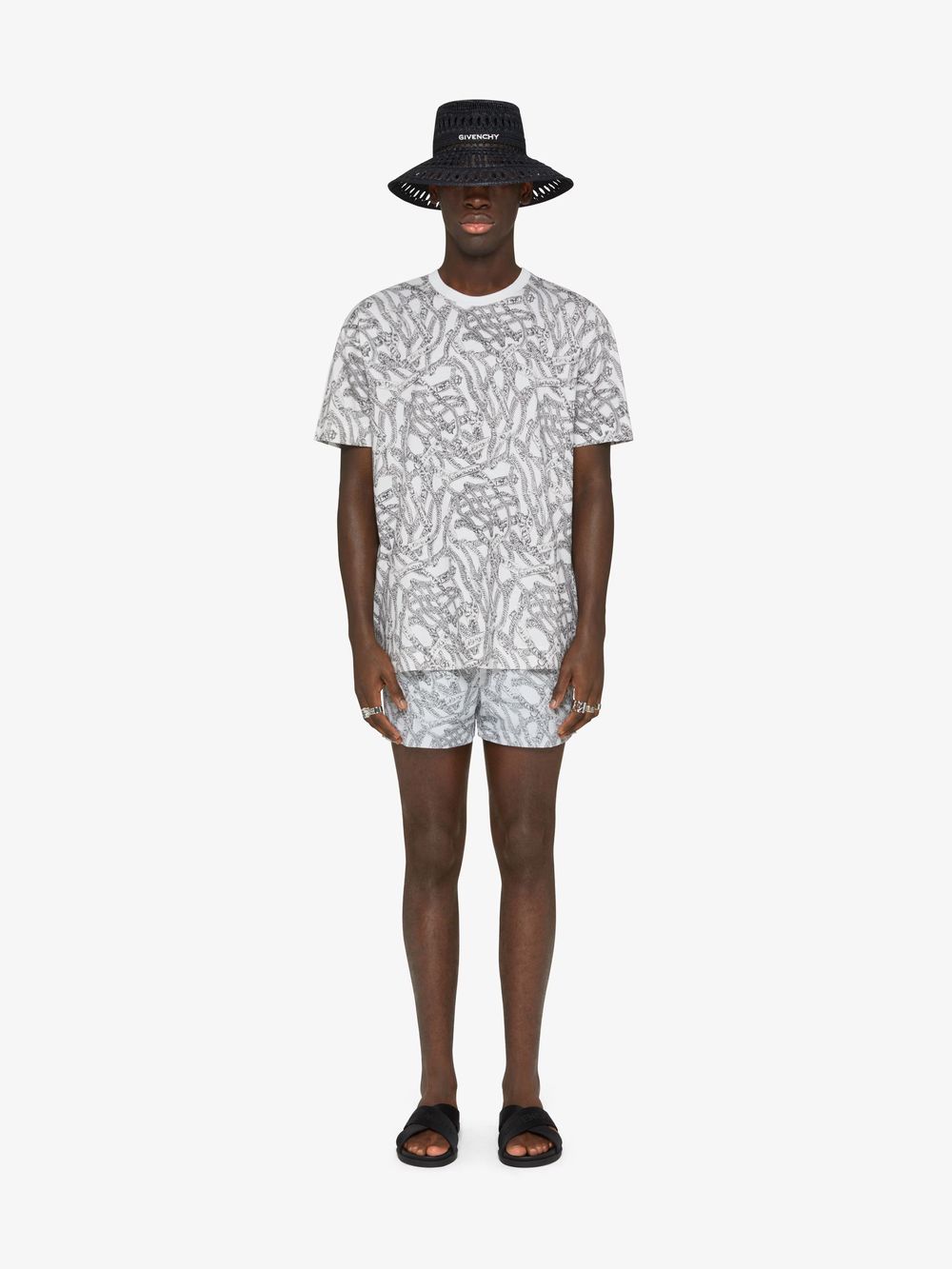 GIVENCHY MEN'S MEDIUM SWIMSHORTS NWT